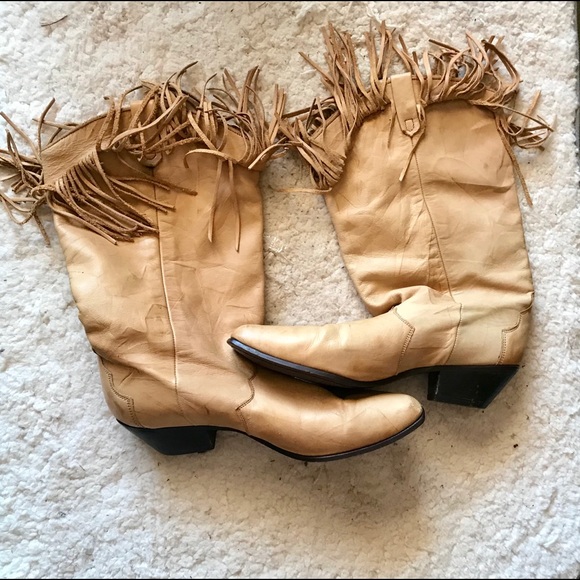 Dingo fringe boots - Picture 3 of 8